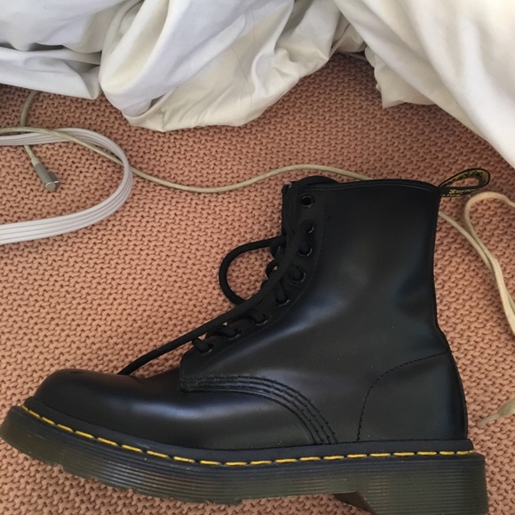 Doc martens - Picture 2 of 2